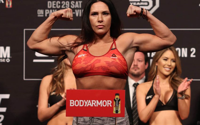Кэт Зингано подписала контракт с Bellator