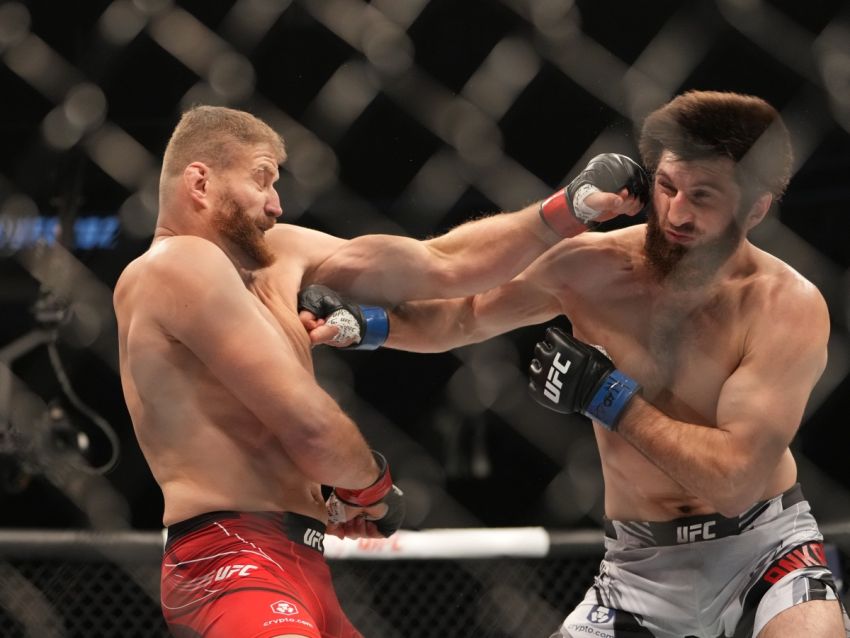 Магомед Исмаилов раскритиковал UFC из-за боя Анкалаев - Блахович: "Я не знаю, что у них за балаган"