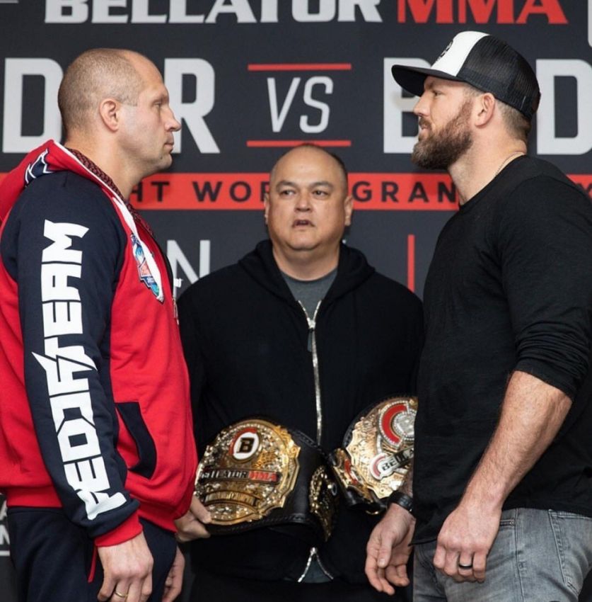 Битва взглядов участников турнира Bellator 214: Фёдор Емельяненко - Райан Бейдер