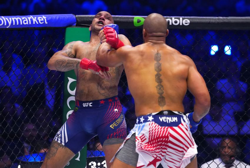 Сирил Ган удосрочил Алекса Перейру в соглавном событии UFC Freedom 250