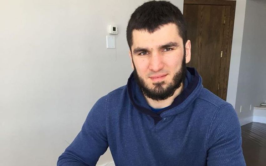 Артур Бетербиев - Салливан Баррера: 21 апреля, Майами