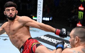Арман Царукян объяснил, почему отказался драться с Махачевым на UFC Fight Night 202