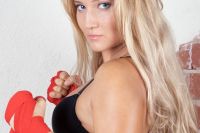Анастасия Янькова о красоте, выступлениях в UFC, российском ММА, возвращении Ронды Роузи