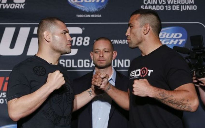 Веласкез снят с боя против Вердума на UFC 207