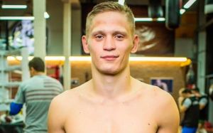 Российский боец Сергей Хандожко подписал контракт с UFC 