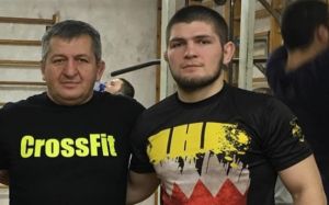  Абдулманап Нурмагомедов: «Хабиб начнет тренироваться в конце марта»