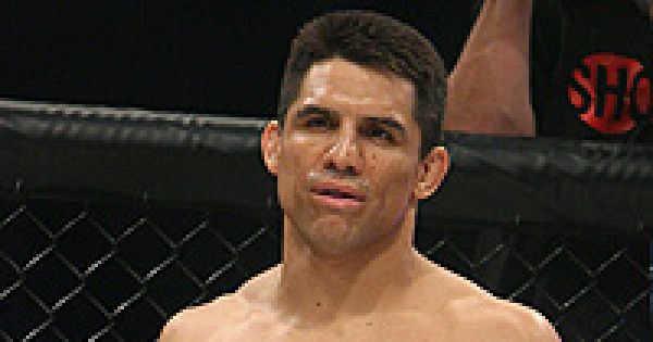 Frenk Shemrok Frank Shamrock Statistika Biografiya Foto Video Boev