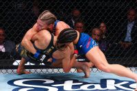 Видео боя Кайла Харрисон – Джулианна Пенья UFC 316