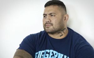 Марк Хант требует включить в свой контракт пункт, соглавсно которому он будет получать компенсацию за проваленый допинг тест своего соперника