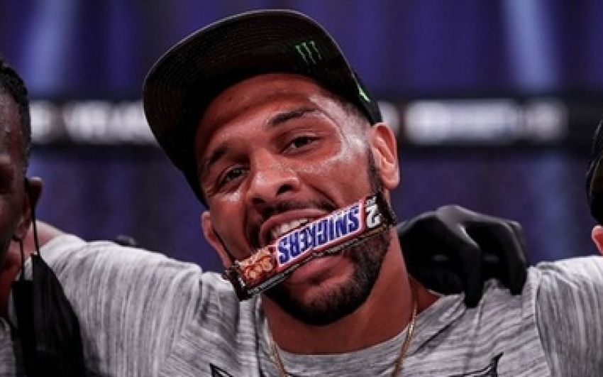 Эй Джей МакКи уверен, что выиграет Гран-при Bellator в полулегком весе