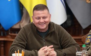 Александр Усик - о Залужном: "Очень приятный и профессиональный человек"