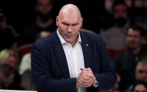 Николай Валуев прокомментировал победу Тима Цзю