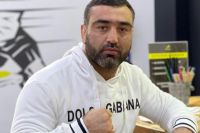 Александр Емельяненко - о Гусейнове: "В тюрьме я бы на нем в туалет ездил"