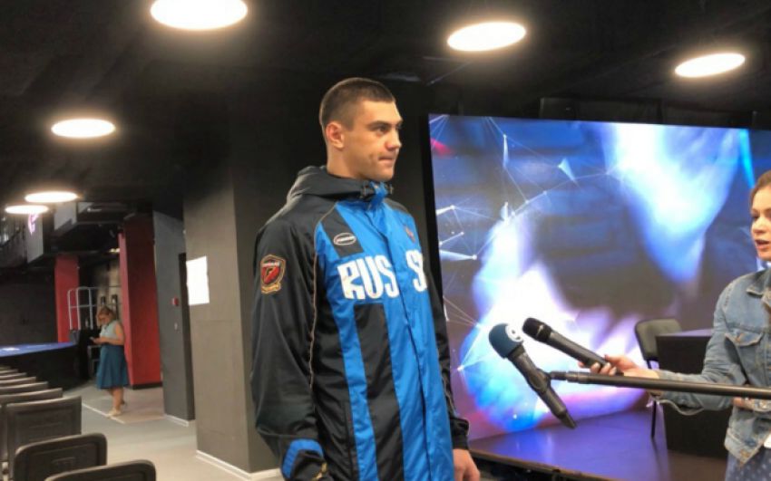 Евгений Тищенко дебютирует в профи 19 августа