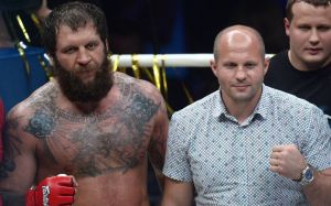 Александр Емельяненко: "Кокляев хочет помирить нас с братом? Сюда вообще лезть не надо"