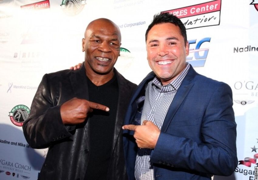 Oscar De La Hoya wants to talk to Mike Tyson before deciding on his comeback