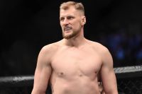 Александр Емельяненко — о поражении Волкова на UFC в Лондоне: "Не считаю, что дорога к поясу ему закрыта"