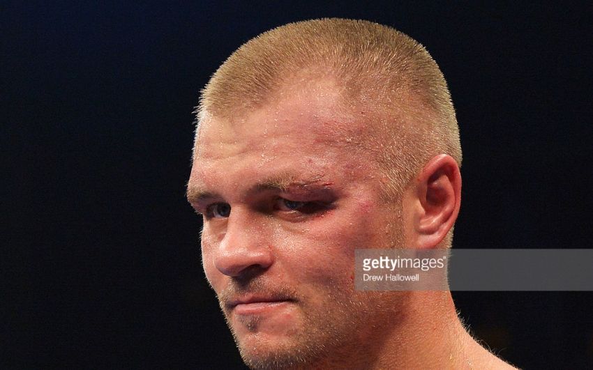Глазков убран с вершины рейтинга, IBF не хочет его реванша с Мартином 