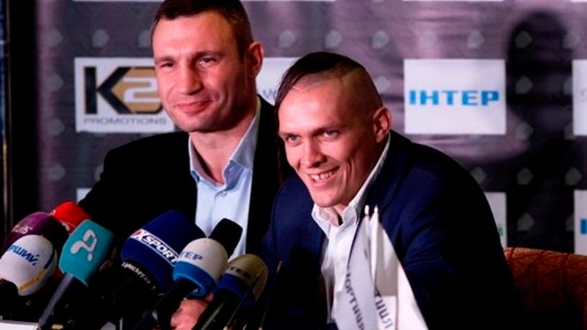 Александр Усик: "Кого из братьев Кличко я бы мог завалить в лучшей форме? Обоих"
