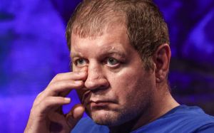 Владимир Хрюнов оценил нынешнее состояние Александра Емельяненко: "Перспективы возвращения в рехаб нет"