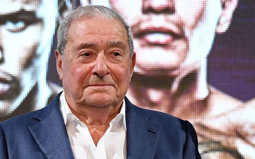Промоутер Усика отреагировал на жесткие высказывания Арума: "Наступили деду на мозоль"