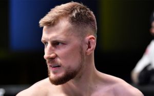 Виталий Минаков: "Хорошего борца Волков не пройдет, но Миочич Саше по зубам"