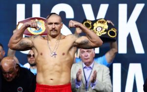 Александр Усик назвал оптимальный для себя вес