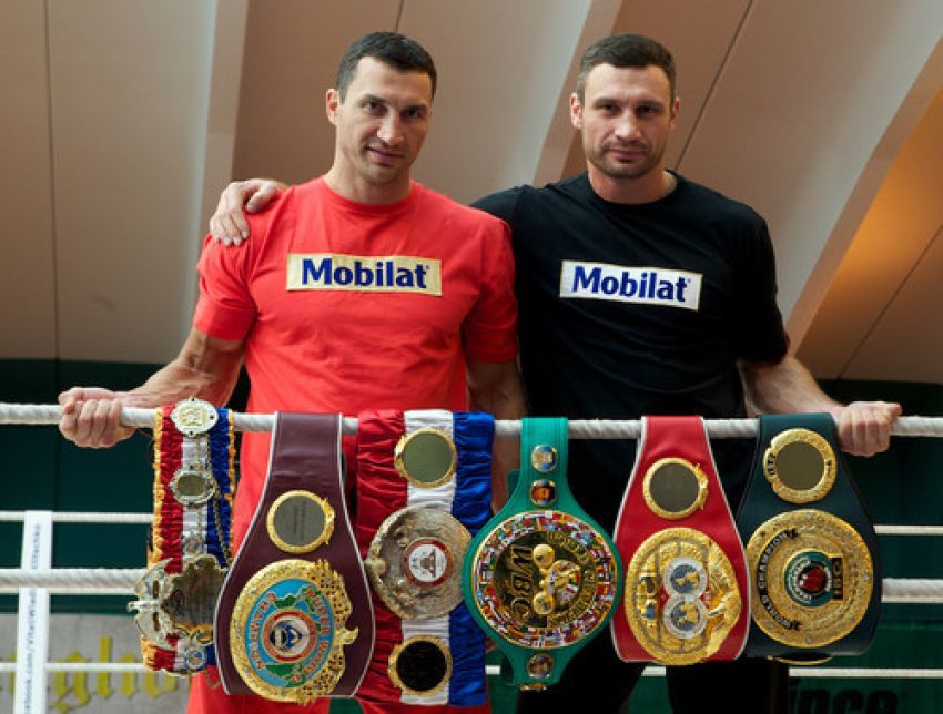 Владимир Кличко переоценен, а Виталий элитный чемпион: SportBible создал рейтинг боксеров