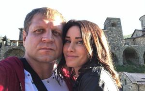 Александр Емельяненко вернулся к тренировкам после отпуска