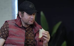 Артем Резников: "Емельяненко уже не наберет форму, он больной человек"