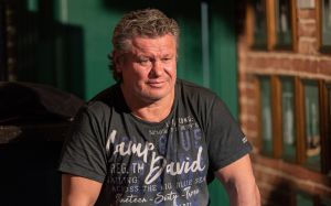 Олег Тактаров прокомментировал снятие запрета на флаги в UFC: "То, что перестанут смотреть пять украинцев, не имеет значения для прибыли"