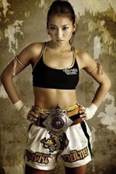 Su Jeong Lim (Beautiful Fighter)