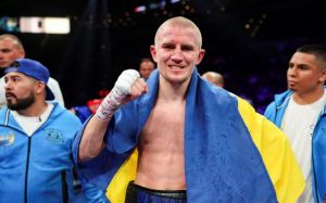 Сергей Богачук назвал тройку лучших боксеров первого среднего веса