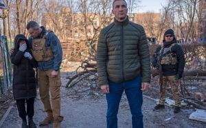 Мэнни Пакьяо поддержал братьев Кличко в борьбе против России: "Берегите себя"