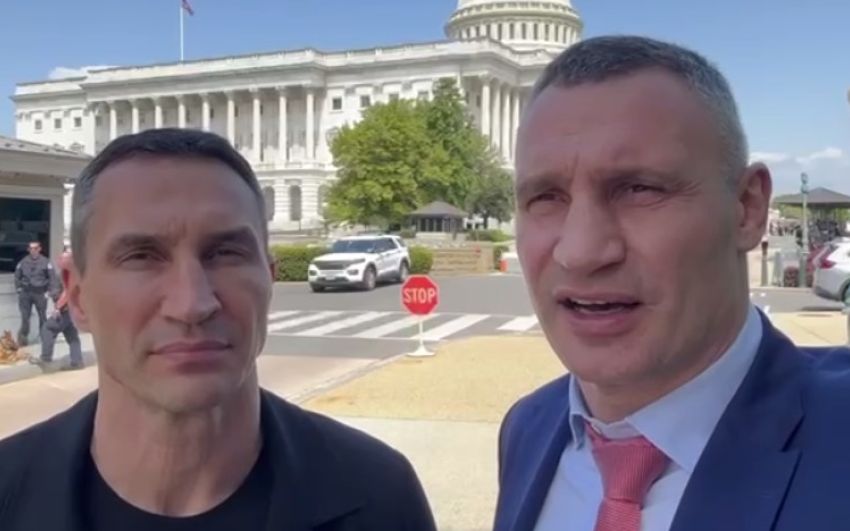 "Антипутинская коалиция должна усилить помощь Украине". Виталий и Владимир Кличко находятся в США с рабочей поездкой