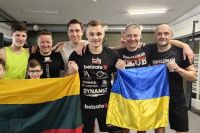 Бывший чемпион Glory поддержал Украину: "Посылаю большую любовь и поддержку нашим украинским братьям и сестрам"
