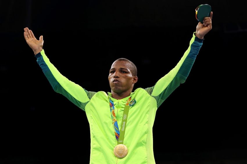 Олимпийский чемпион Рио подписал контракт с организацией Top Rank