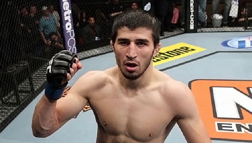 Рустам Хабилов: "Хабиб правильно сделал, не полетев на UFC 249"