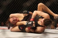 Андреа Ли против Монтаны Де Ла Росы на турнире UFC on ESPN+ 11 в июне