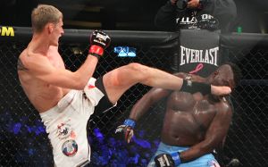 Александр Волков дебютирует в UFC 19 ноября