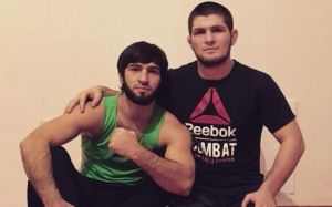 Зубайра Тухугов Конору Макгрегору: Эй, ирландский петушок, сразись с Нурмагомедовым, не бегай от него