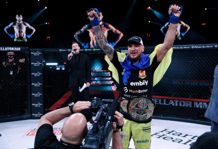 Ярослав Амосов - о дебюте Дмитрия Гриценко в Bellator: "Это украинский стиль: идешь в армию, а потом – драться"