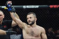 Теймур Рахимов досрочно победил Александра Барабаша на WWFC 12