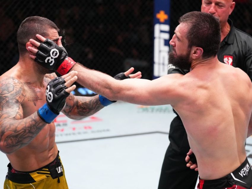 Абубакар Нурмагомедов сделал заявление после поражения от дос Сантоса на UFC on ESPN 45