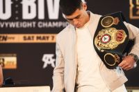 Дмитрий Бивол негодует из-за санкций WBC: "Почему Сулейман не хочет, чтобы я дрался за его пояс?"