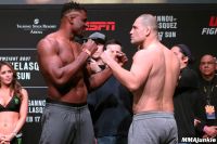 Видео боя Кейн Веласкес - Фрэнсис Нганну UFC on ESPN 1