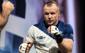 Александр Шлеменко отреагировал на перенос боя с Исмаиловым