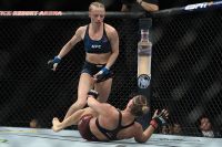 UFC on ESPN 1: Александра Албу досрочно уступила Эмили Уитмайр