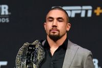 UFC планируют организовать бои Роберт Уиттакер - Джаред Каннонье и Никита Крылов - Джонни Уокер