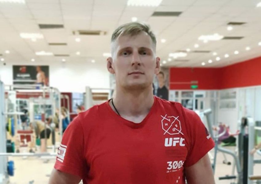 Александр Волков назвал элиту тяжелого дивизиона UFC "курицами"